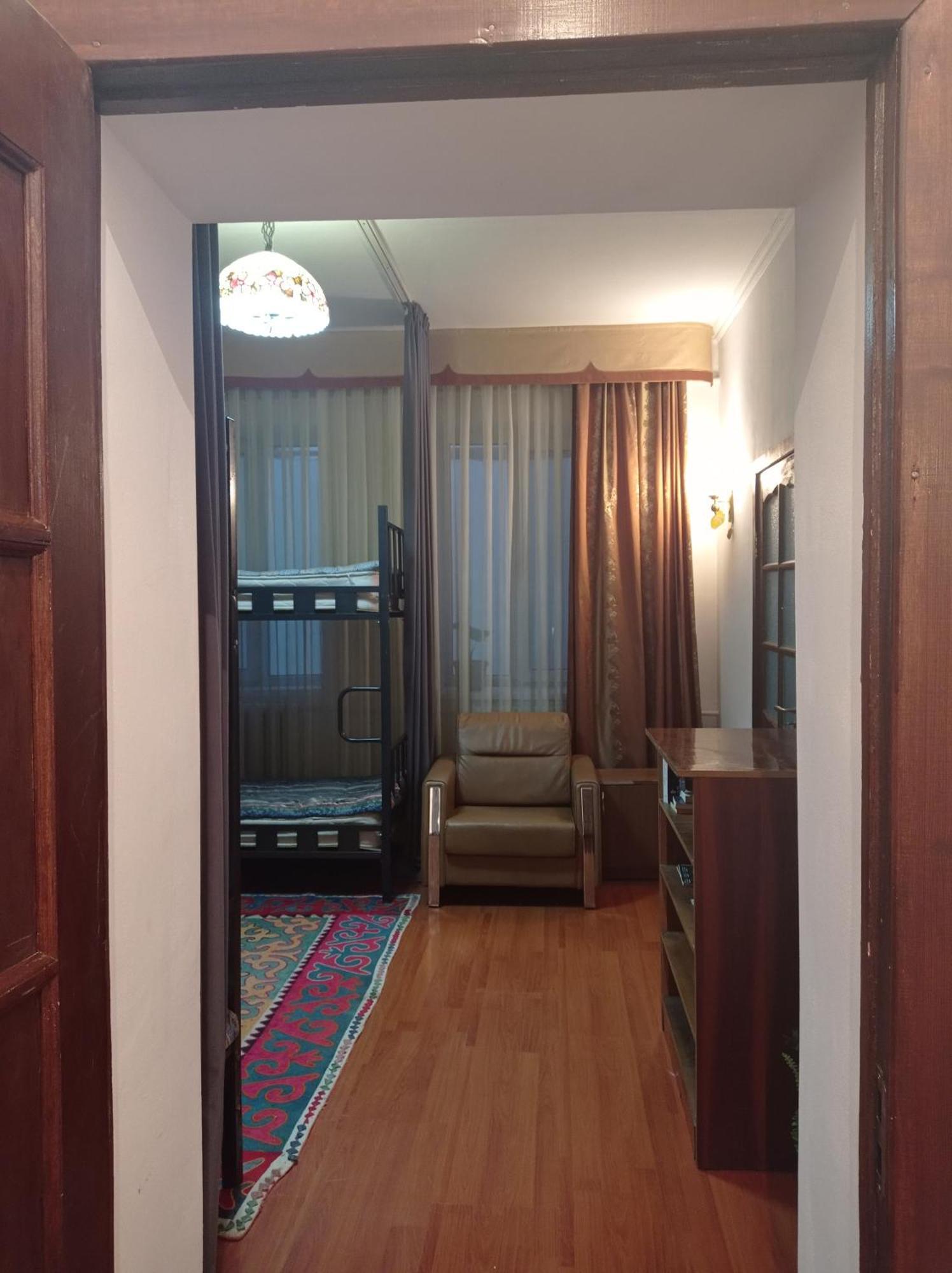 Kgb Home Hostel Bishkek Exterior foto