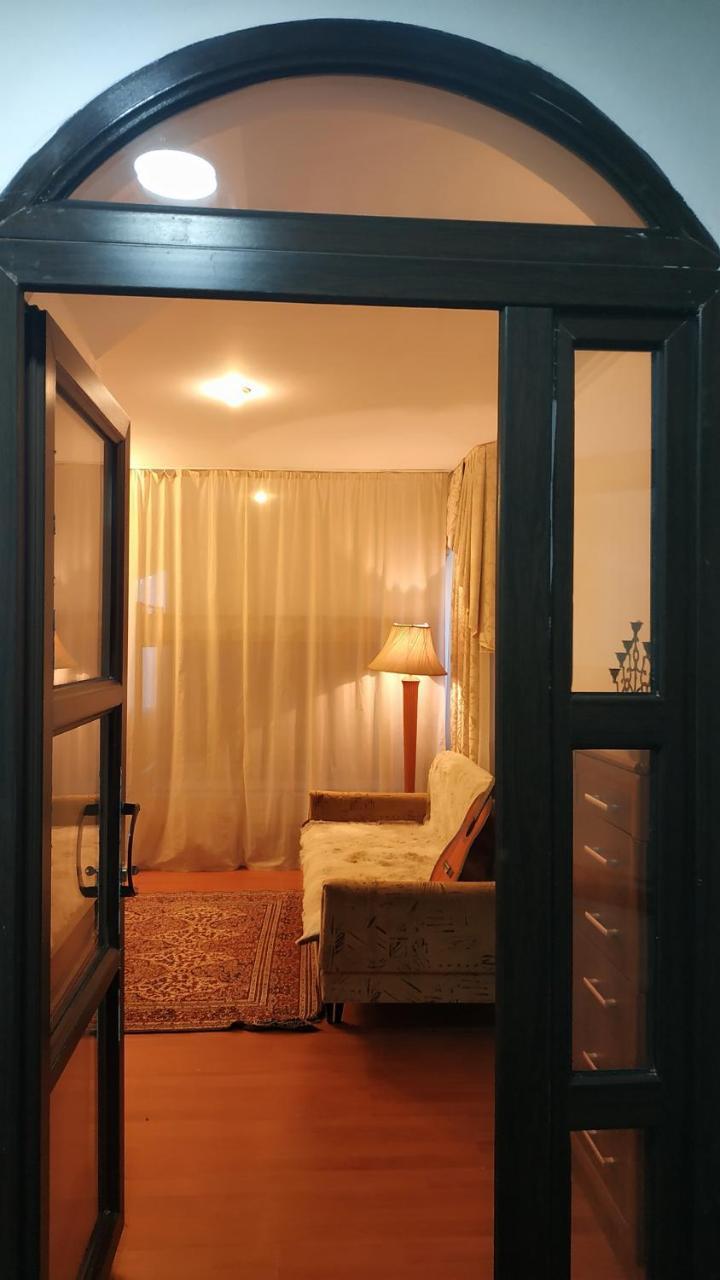 Kgb Home Hostel Bishkek Exterior foto